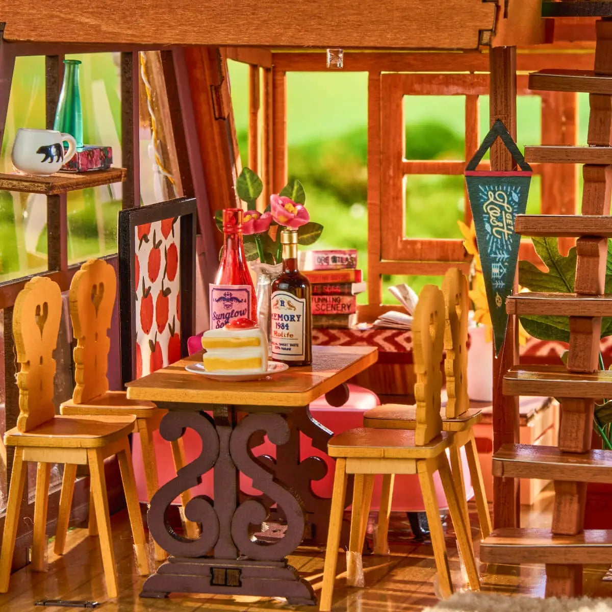 Maison Miniature A-Frame Cabin