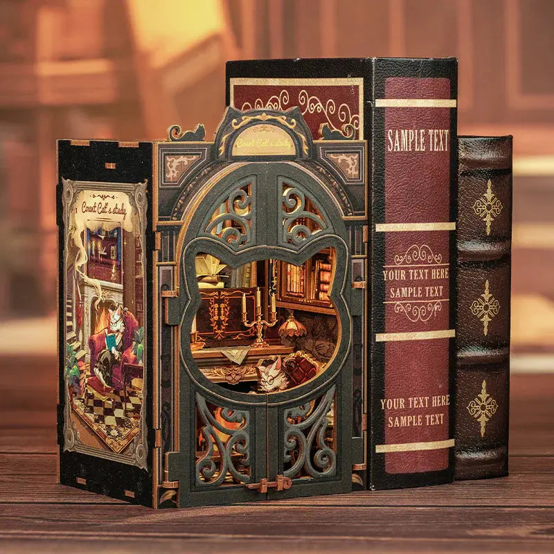 Book Nook Count Cat's Study - Crafterra