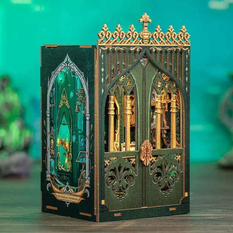 Book Nook Darkness Herbarium - Crafterra