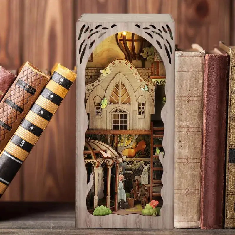 Book Nook Dorothy's Journey - Crafterra