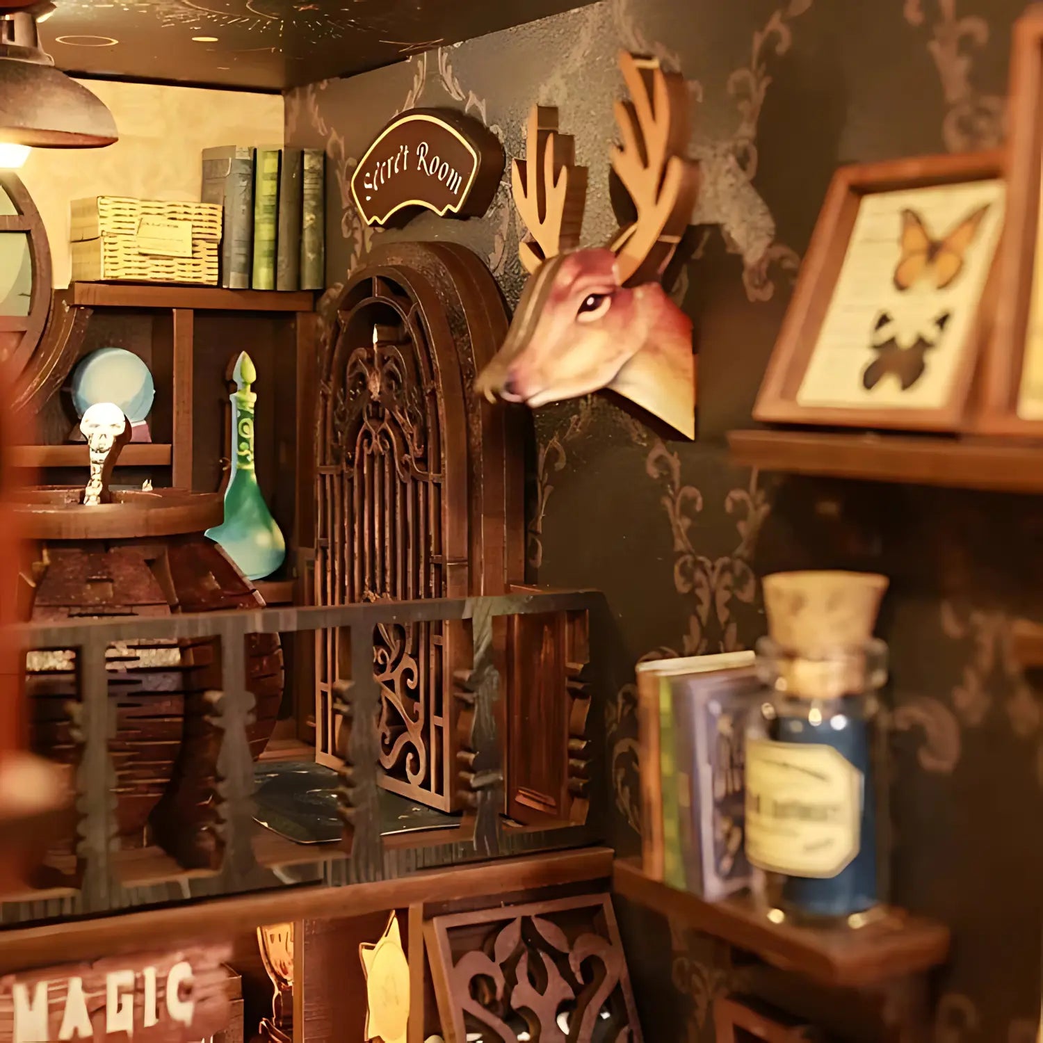Book Nook Magic Pharmacist - Crafterra