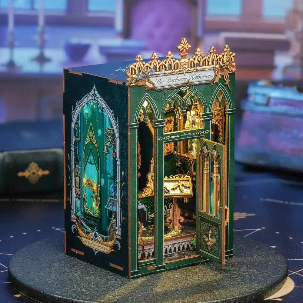 Book Nook The Darkness Herbarium II - Crafterra