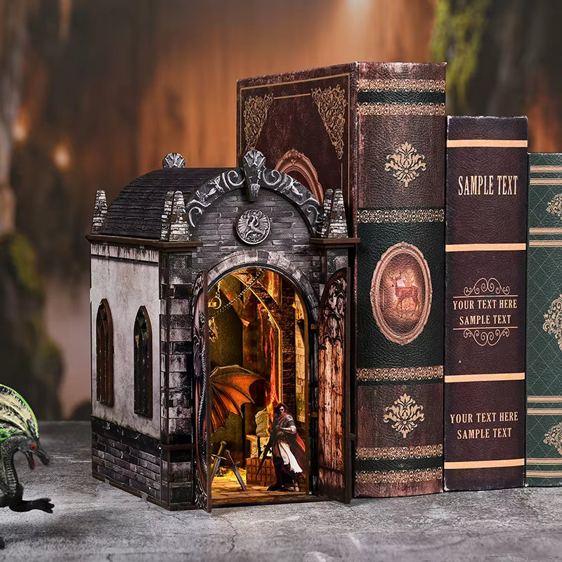 Book Nook Dragons Treasure Labyrinth