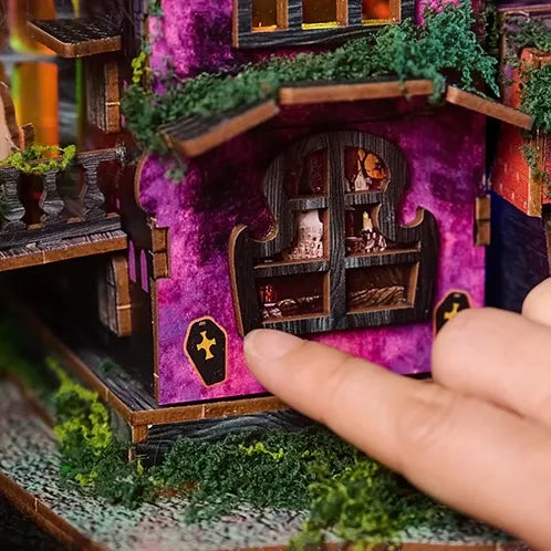 Maison Miniature Halloween Night