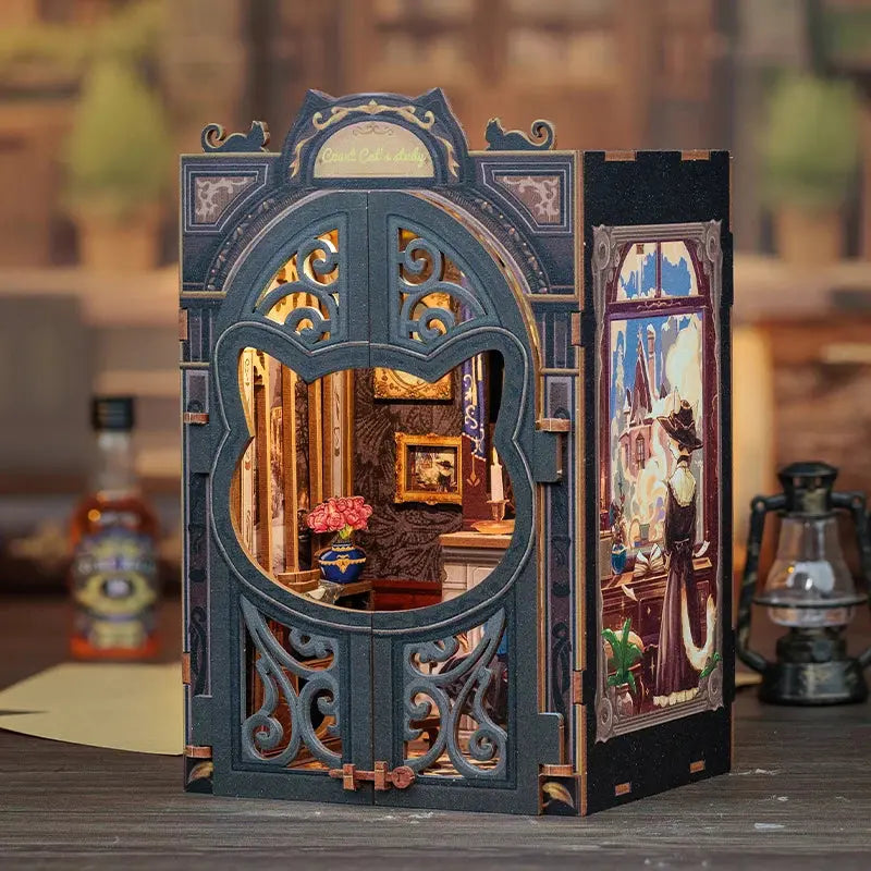 Book Nook Count Cat's Study - Crafterra
