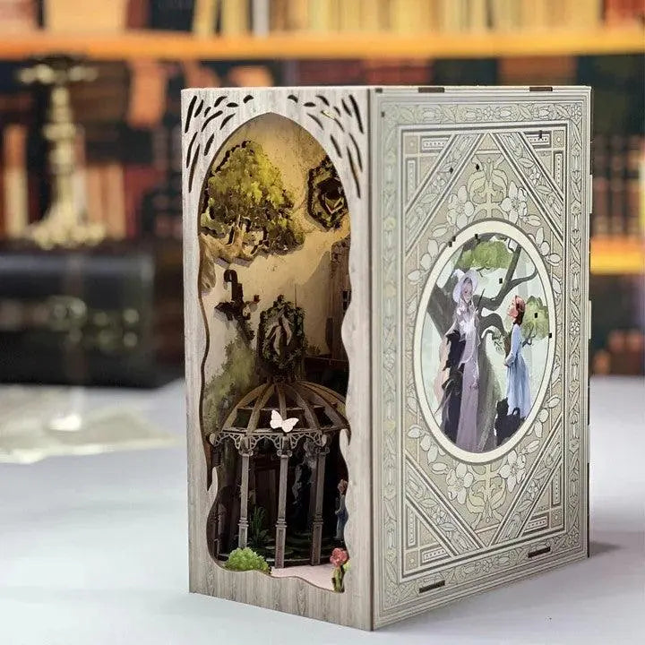 Book Nook Dorothy's Journey - Crafterra