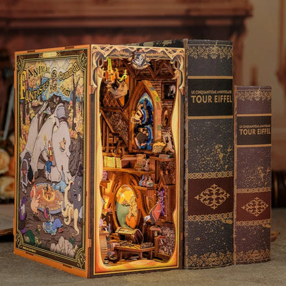 Book Nook Fantastic Animal Common Room - Crafterra