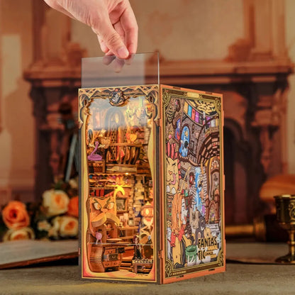 Book Nook Fantastic Animal Common Room - Crafterra