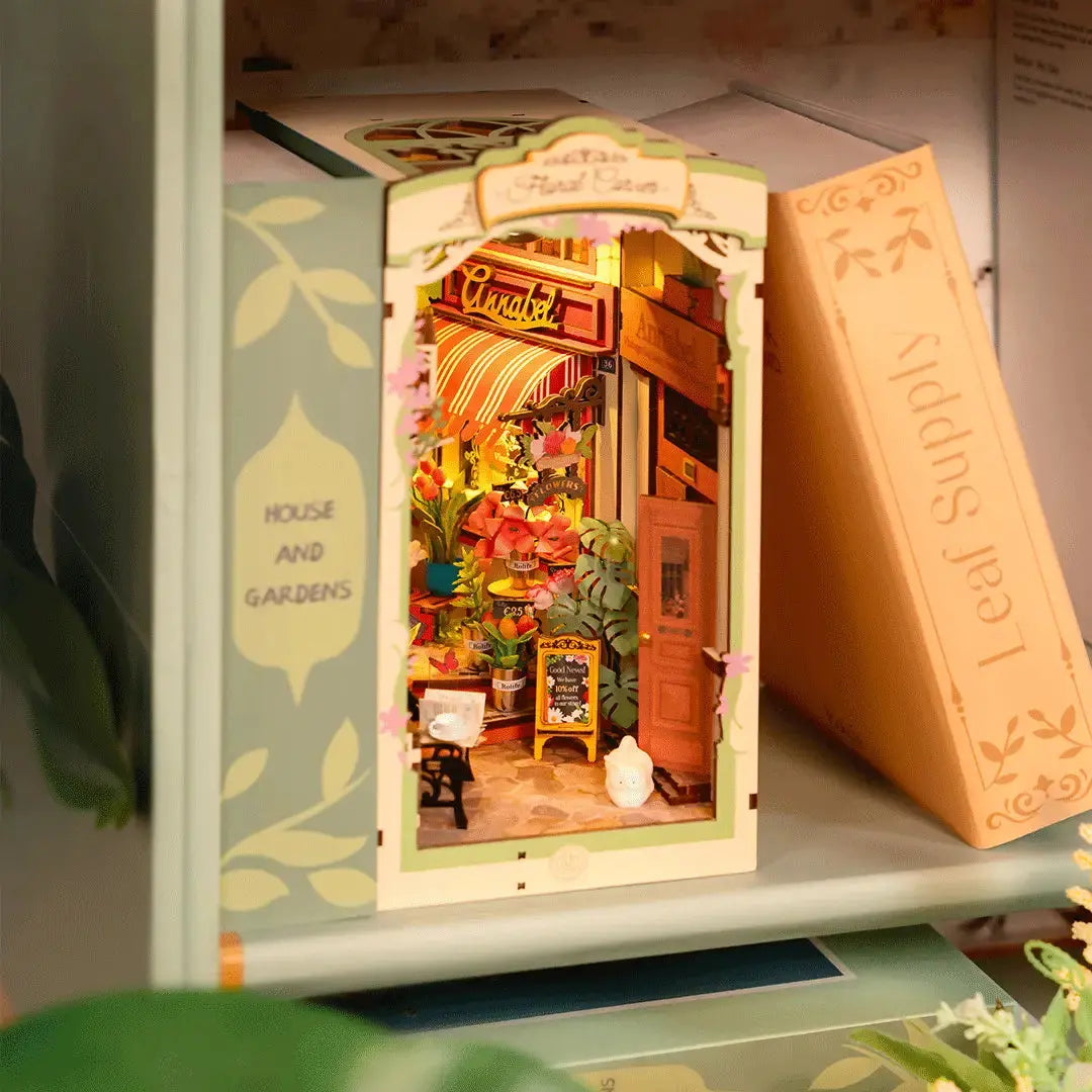 Book Nook Floral Corner - Crafterra