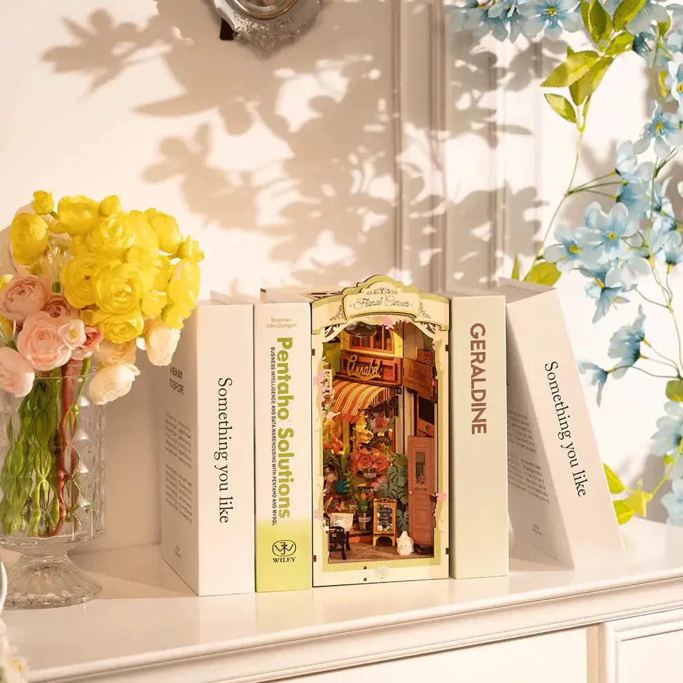 Book Nook Floral Corner - Crafterra