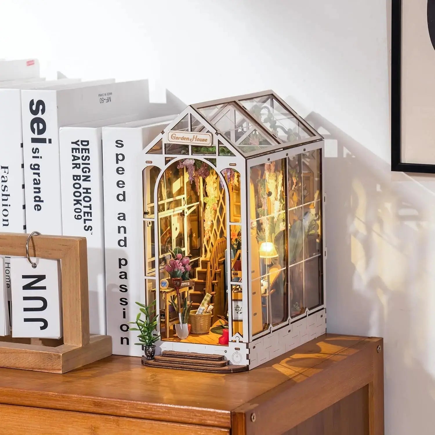 Book Nook Garden House - Crafterra