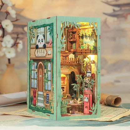 Book Nook Panda Bookshop - Crafterra