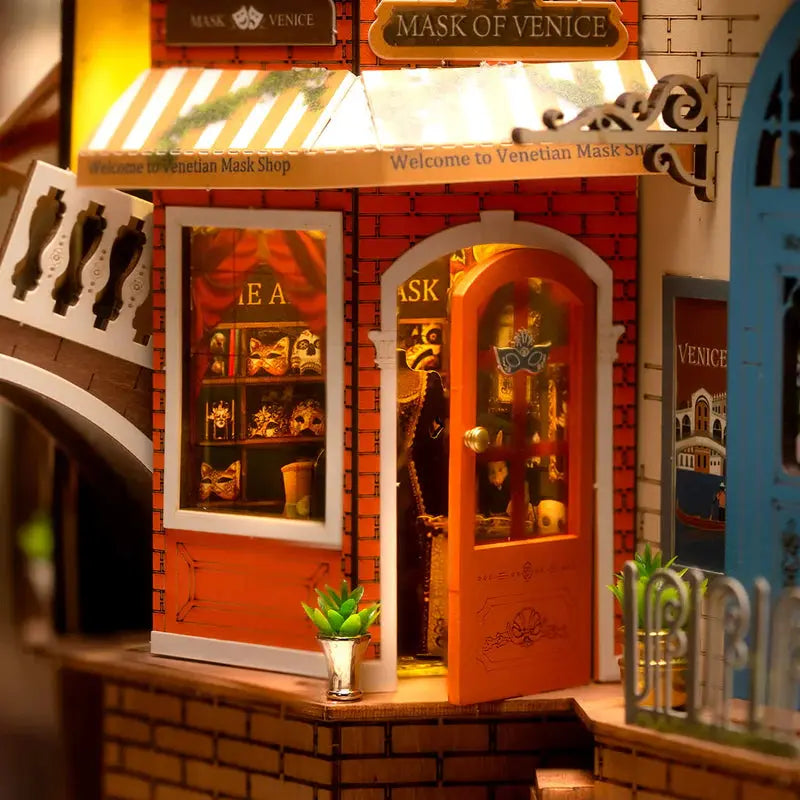 Book Nook Romantic Venice - Crafterra