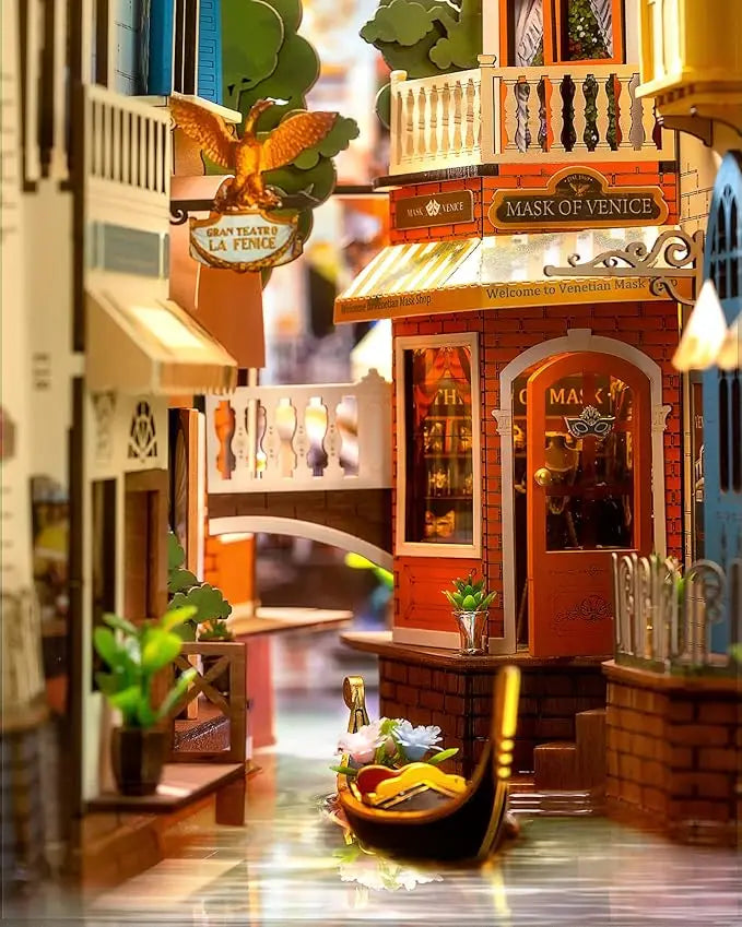 Book Nook Romantic Venice - Crafterra