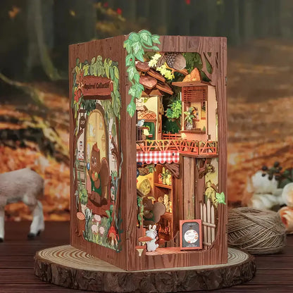 Book Nook Squirrel Collector - Crafterra