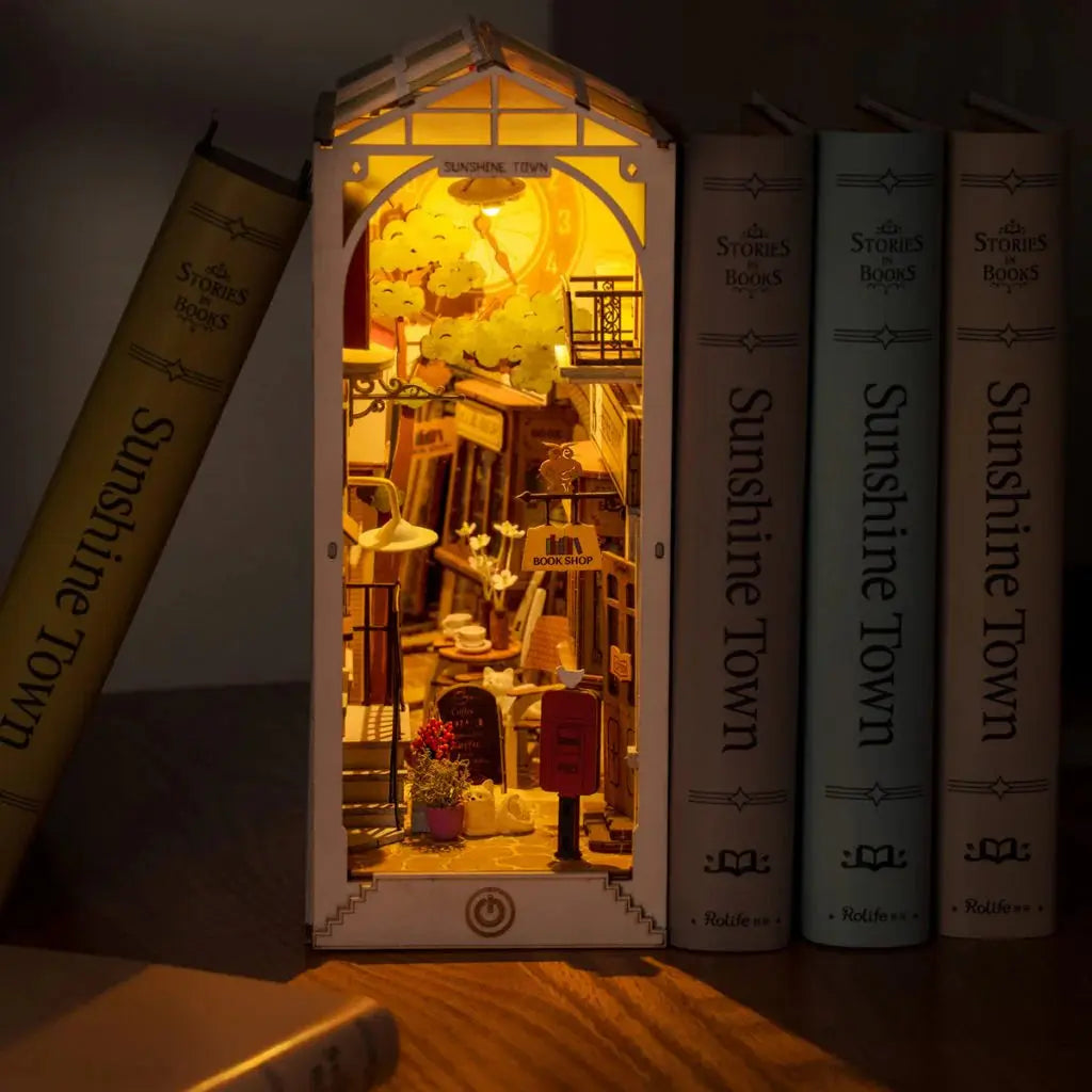 Book Nook Sunshine Town - Crafterra
