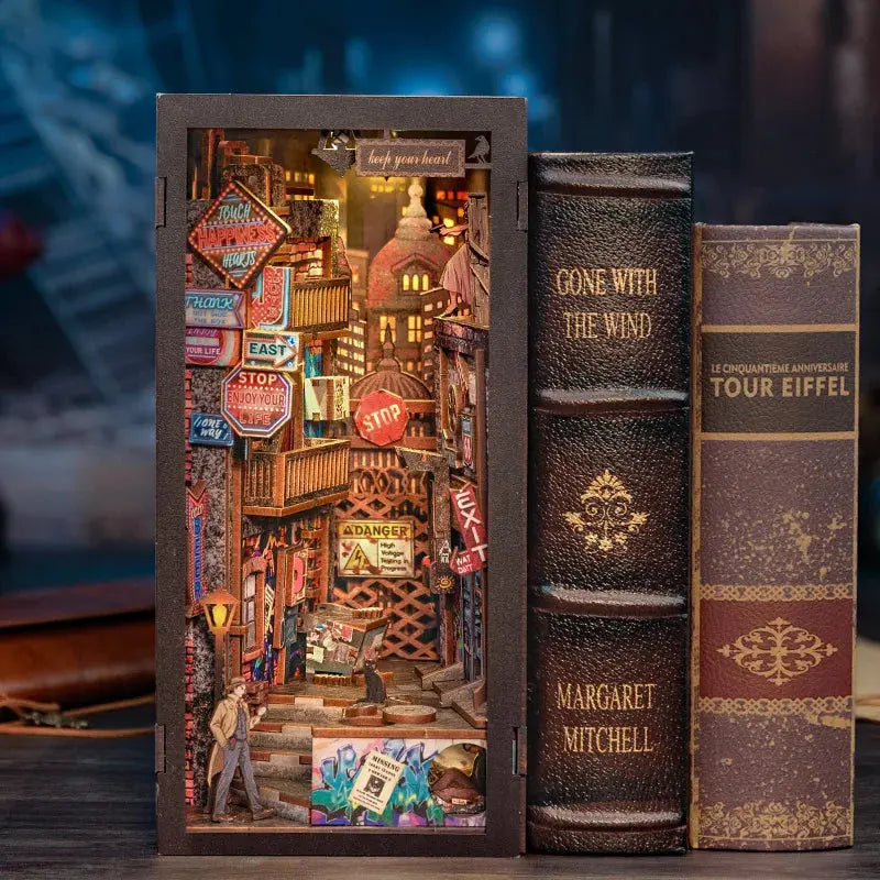 Book Nook The Long Goodbye Crafterra