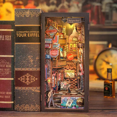 Book Nook The Long Goodbye Crafterra