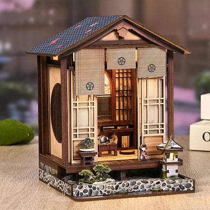 Book Nook Moss-Lantern Harmony Garden