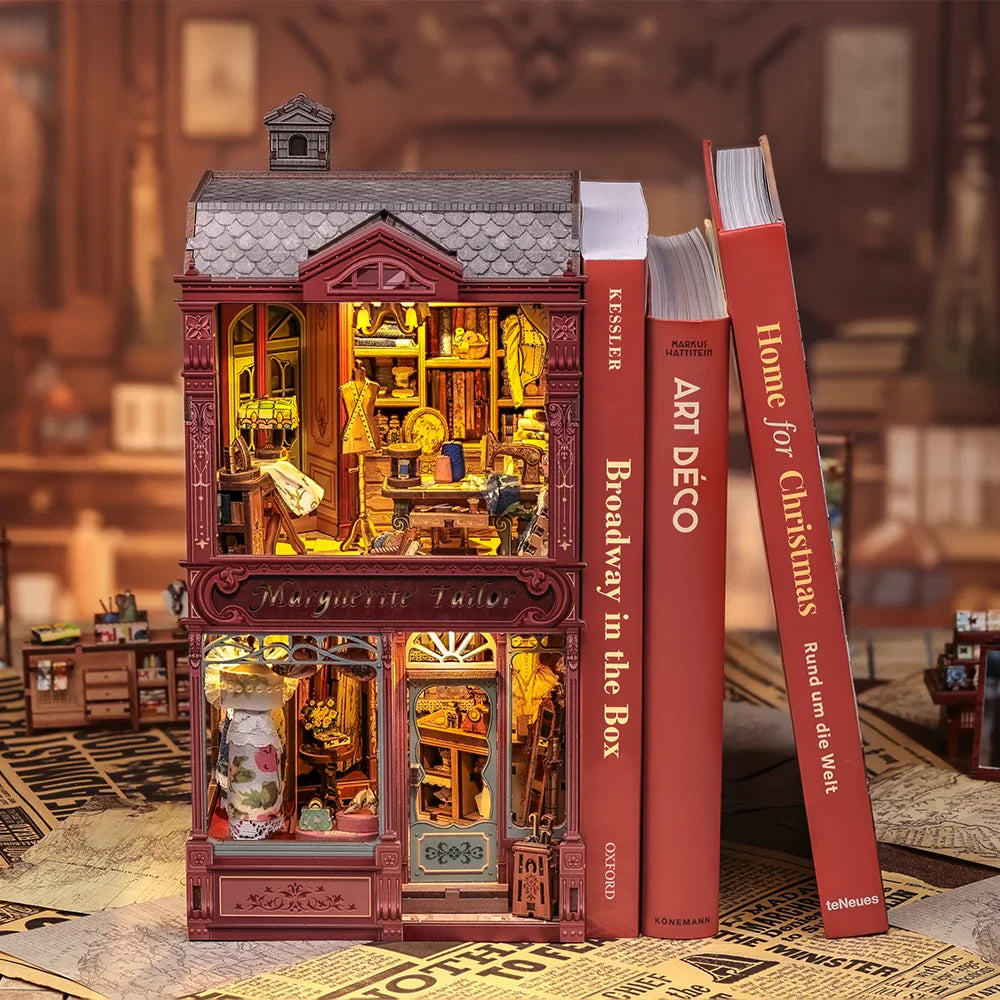 Book Nook Marguerite Tailor - Crafterra