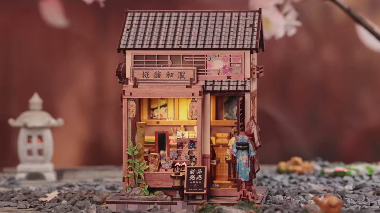 Book Nook Sakura o kimono shop