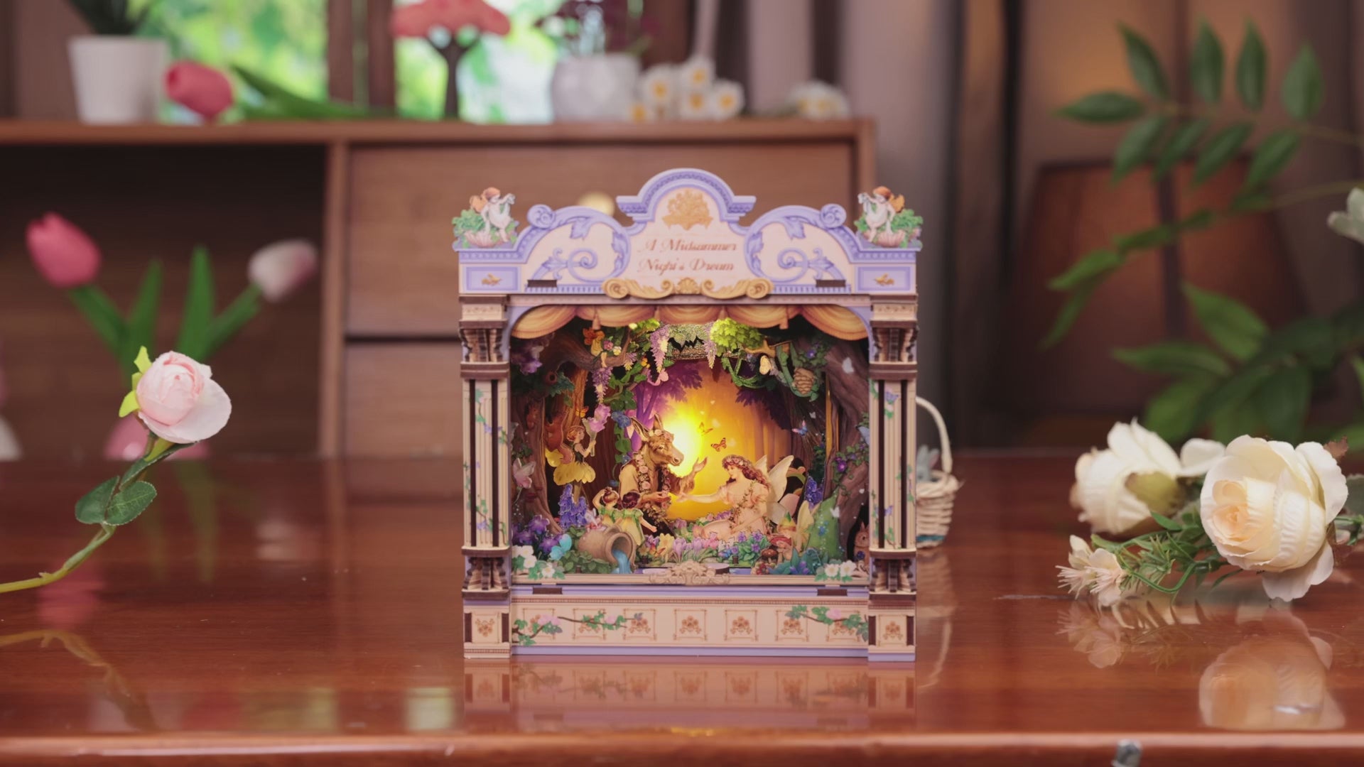 Charger la vidéo: Maison Miniature A Midsummer Night's Dream